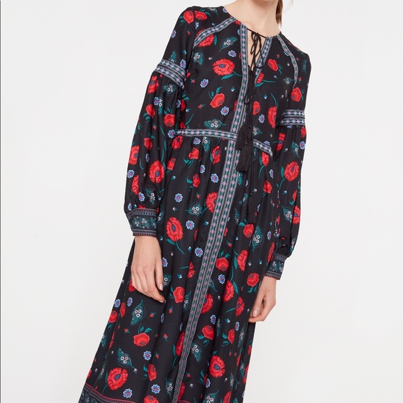 ShopBop Dresses & Skirts - Endless Rose Floral Boho Tunic Tassel Dress
